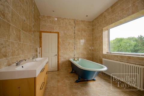 5 bedroom detached house for sale, Watling Street Road, Preston PR2