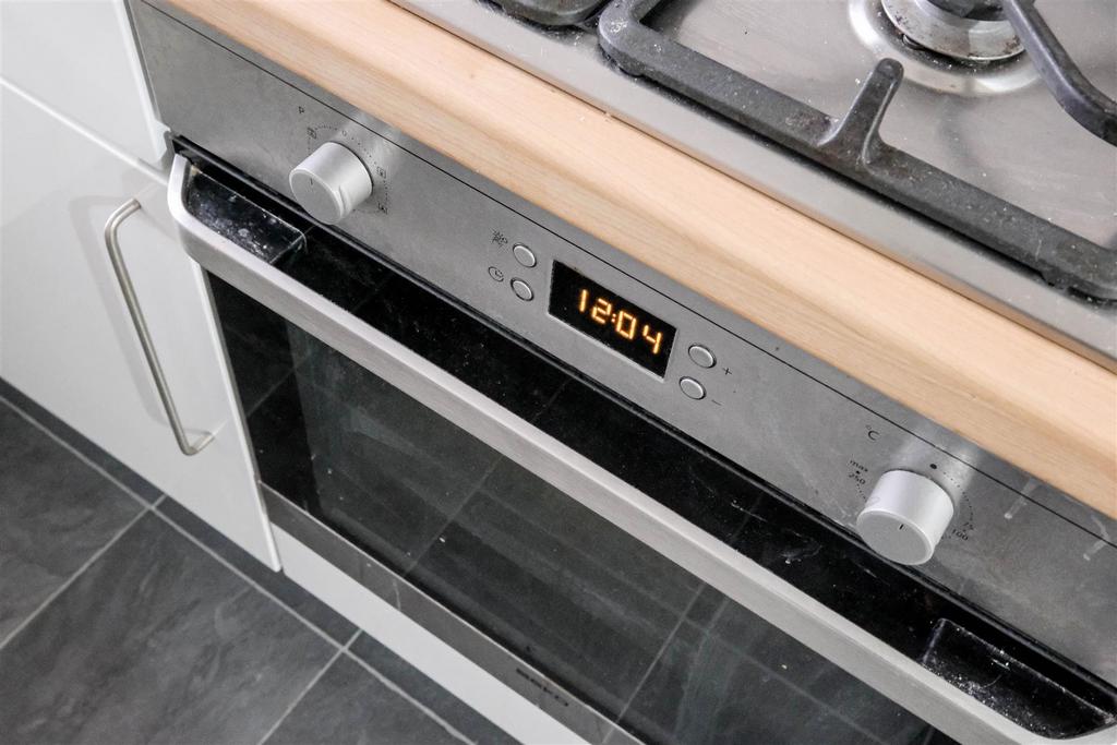 48 malford court-20.jpg