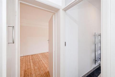 undefined, Malford Court, High Road, South Woodford