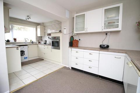 29 Heathgate, Yatton, Bristol, BS49 4DY