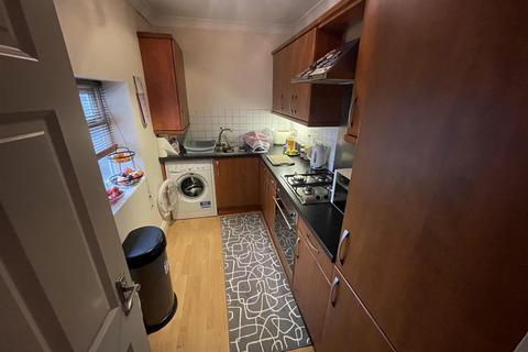 2 bedroom flat for sale, 15 Portchester Road.