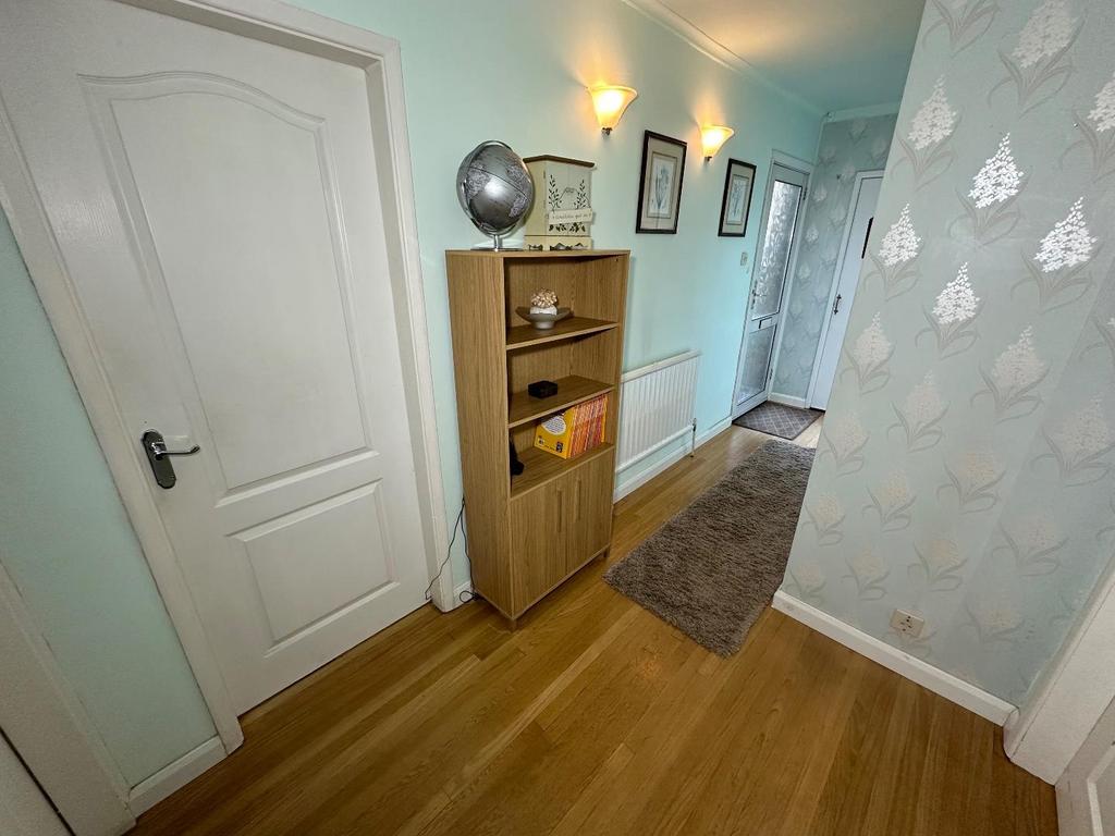 Jean Drive, Leicester 2 bed detached bungalow £250,000