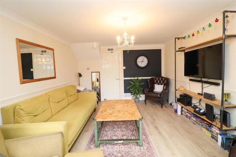 2 bedroom semi-detached house for sale - Nether Vell-Mead, Fleet GU52