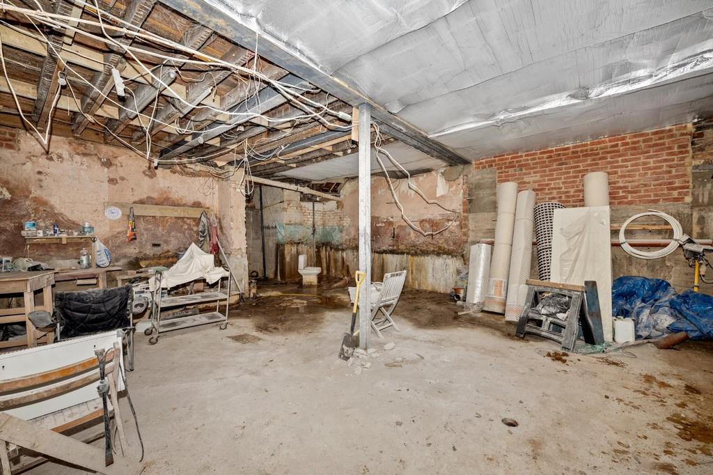 Lower Ground Floor Apartment