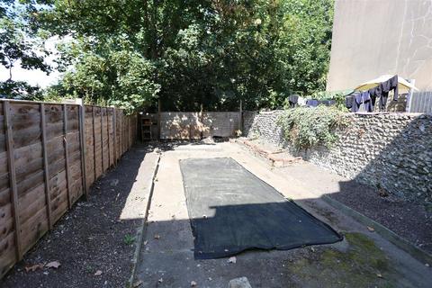 undefined, Elm Grove, Brighton
