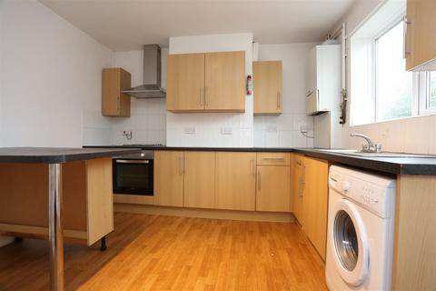 4 bedroom house to rent, Islingword Street, Brighton