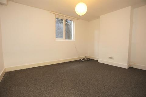 4 bedroom house to rent, Islingword Street, Brighton