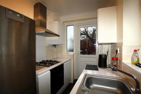 327 Bishopsford Road, Morden, SM4 6BW