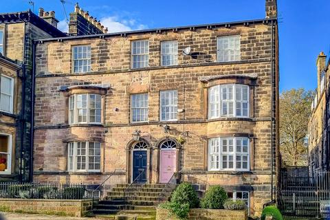 5 bedroom townhouse for sale - Cold Bath Road, Harrogate