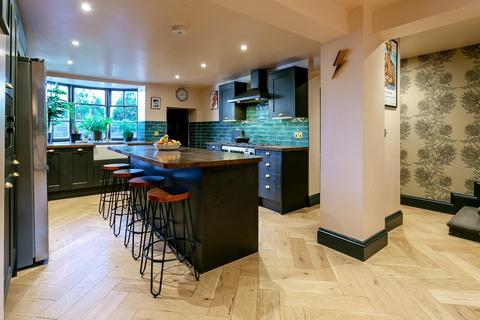 5 bedroom townhouse for sale - Cold Bath Road, Harrogate