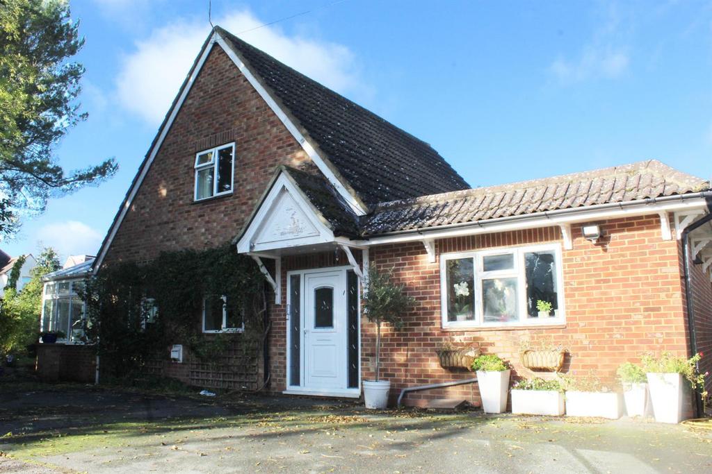 Sebright Road, EN5 4 bed house for sale £900,000