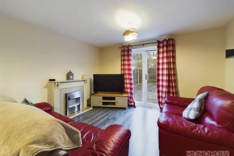2 bedroom semi-detached house for sale - Goodwick Drive, Wrexham