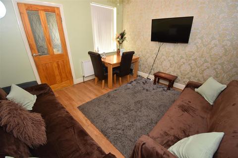 3 bedroom end of terrace house for sale - Alderson Road, Alum Rock, Birmingham