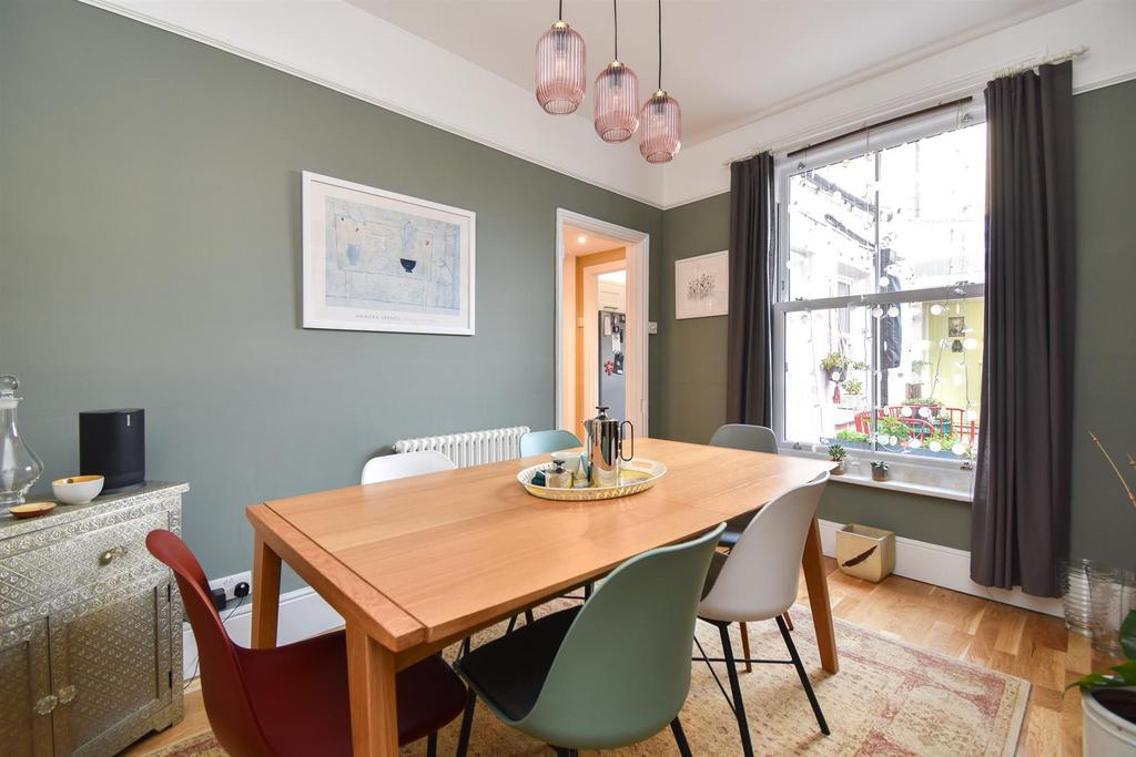 Elphinstone Road, Hastings 5 bed end of terrace house for sale £425,000