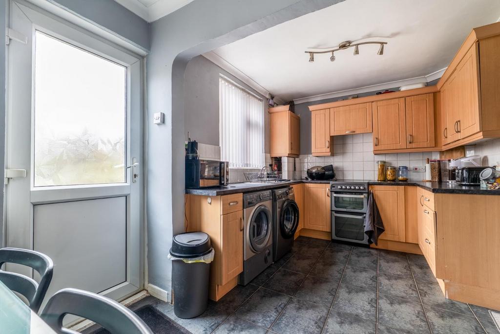 Tomson Avenue, Coventry CV6 3 bed end of terrace house for sale £190,000