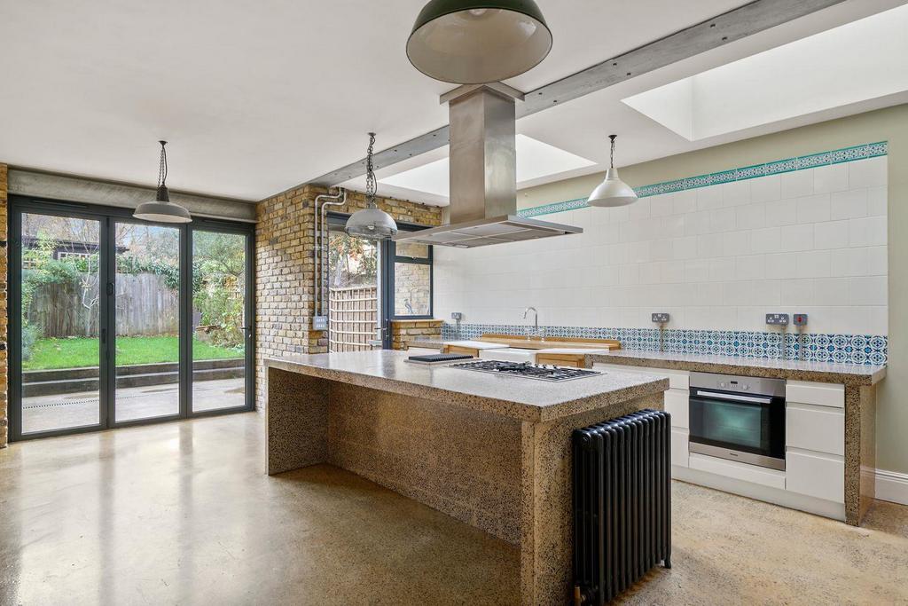 Brooksville Avenue, London, NW6 4 bed terraced house to rent £6,500 pcm (£1,500 pw)