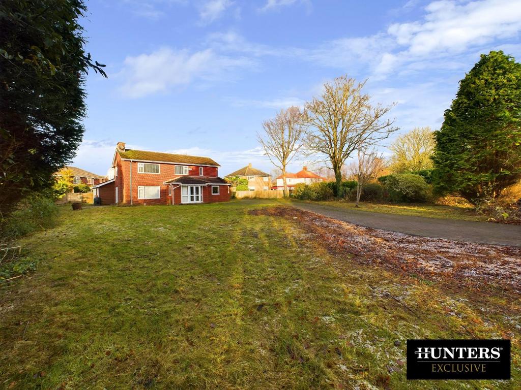Marton Gate, Bridlington 6 bed house for sale £525,000