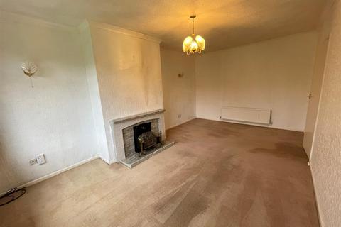 121 Bradwall Road, Sandbach, CW11 1AW