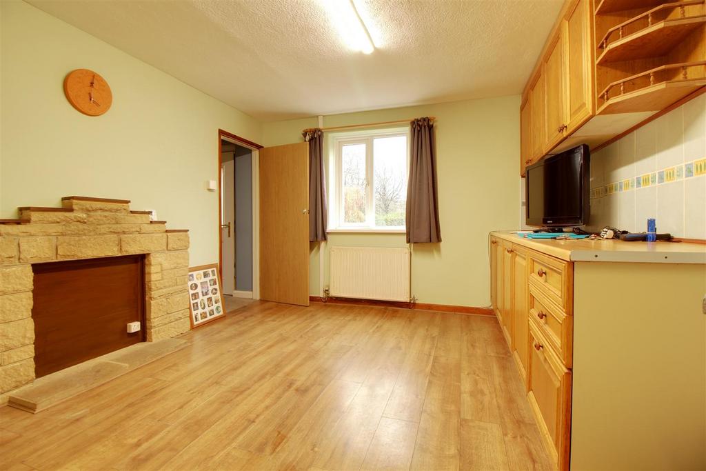 Hillmead, Brookthorpe, Gloucester 3 bed end of terrace house for sale