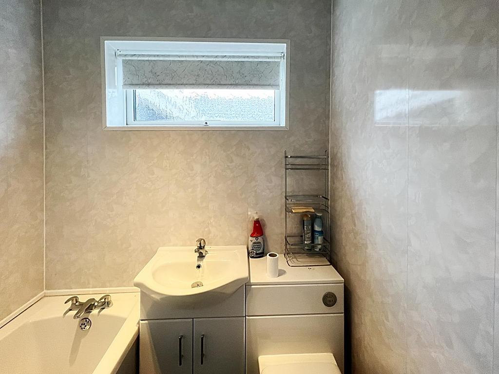 St. Anselm Road, North Shields 2 bed semidetached bungalow for sale