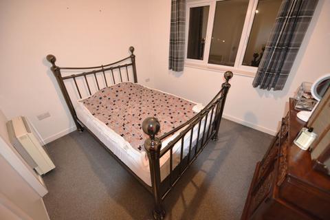 2 bedroom flat to rent - Horsforth House, Flat 23