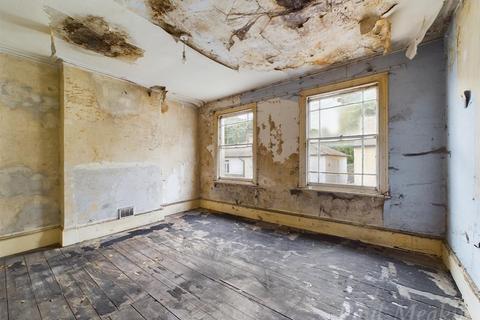20 Upper Road, Wallington, SM6 8JY