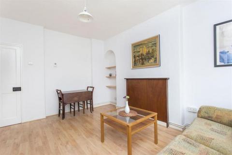 2 bedroom apartment to rent, E5