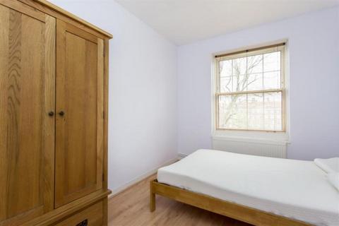 2 bedroom apartment to rent, E5