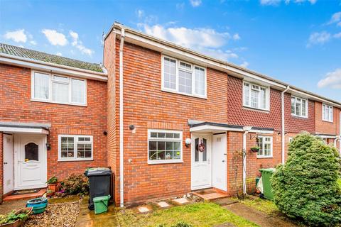 7 Delaporte Close, Epsom, KT17 4AF