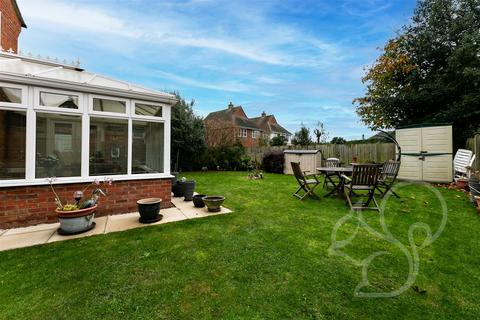 4 bedroom detached house for sale, Richmond Road, West Mersea Colchester CO5