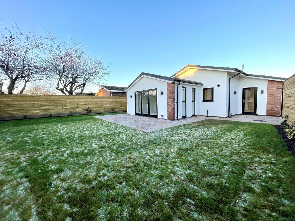 Heydon Close, Formby, Liverpool, L37 3 bed detached bungalow for sale
