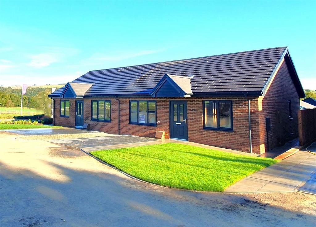 Plot 6 The Bridleway 1.jpg