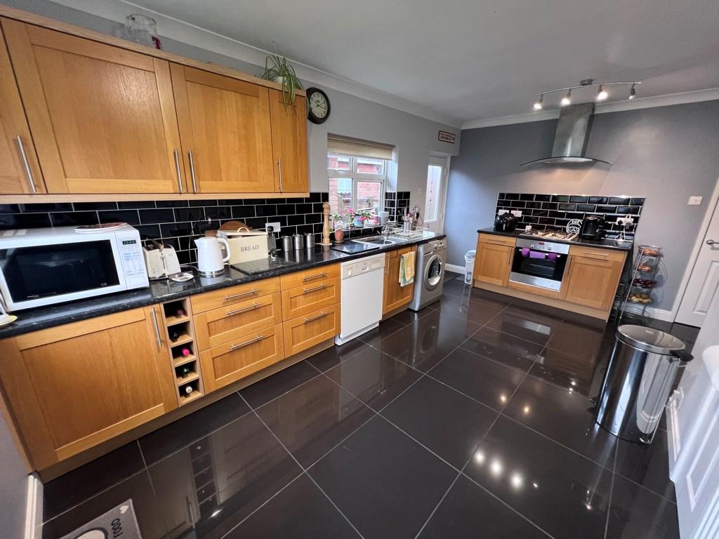 Greengate, Hutton, Preston, PR4 3 bed detached bungalow for sale £290,000