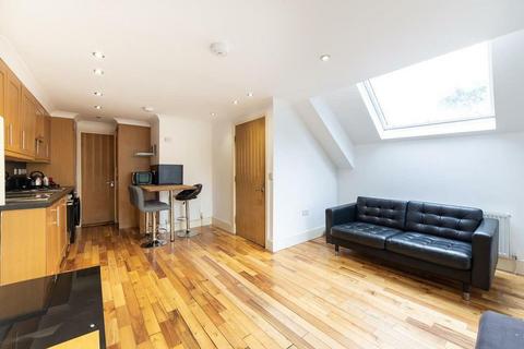 2 bedroom apartment to rent - Otterburn Villas South, Newcastle Upon Tyne