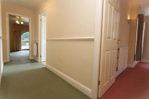 2 bedroom flat for sale, Oldnall Road, Kidderminster, DY10