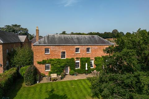 3 bedroom detached house for sale, Croome D'Abitot, Worcestershire, WR8