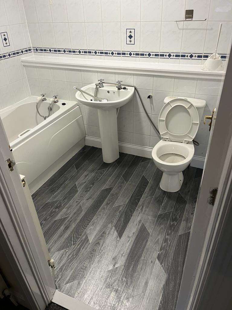 Ferry Road, Glasgow, G3 2 bed flat to rent £895 pcm (£207 pw)