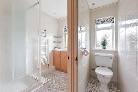 76 Oxford Close, Mitcham, CR4 1DZ