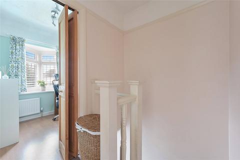 76 Oxford Close, Mitcham, CR4 1DZ