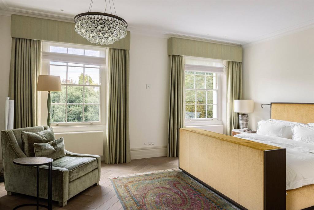 Principal Bedroom