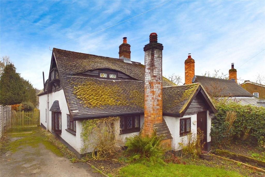 Haughurst Hill, Baughurst, Tadley, Hampshire, RG26 5 bed detached house
