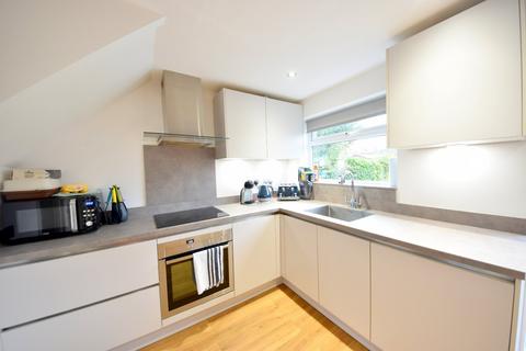 82 Newtown Road, Marlow, SL7 1LQ