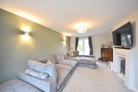 82 Newtown Road, Marlow, SL7 1LQ