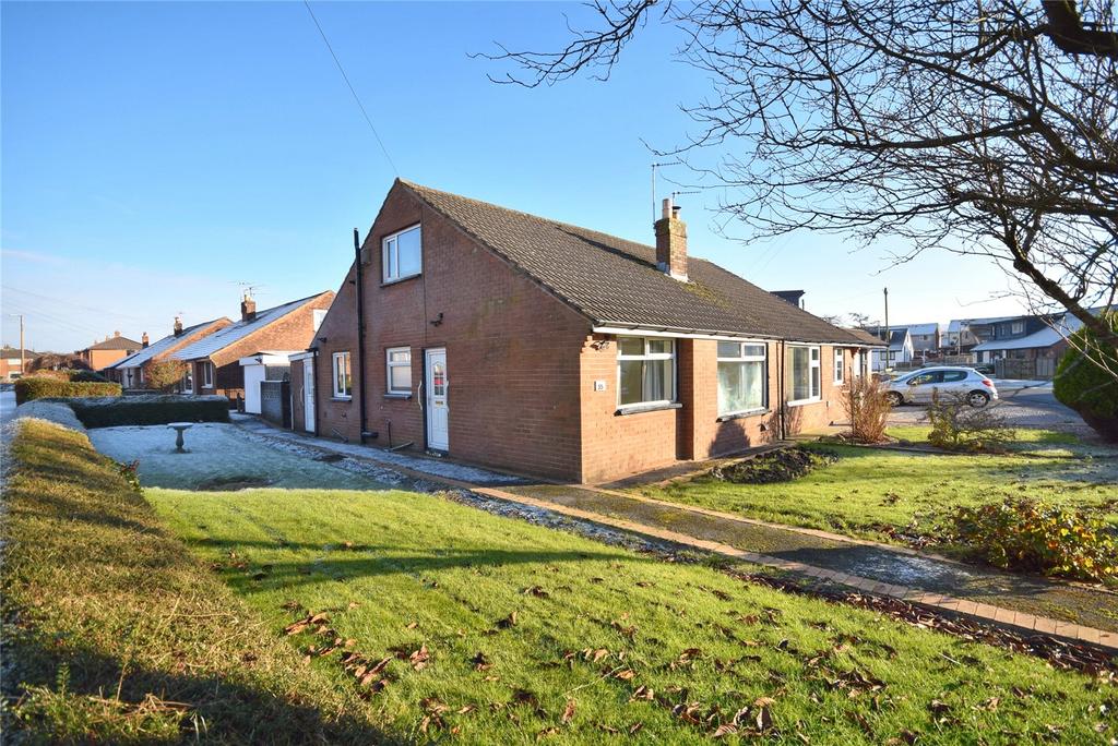 Fairfield Drive, Clitheroe... 3 bed semidetached bungalow for sale £