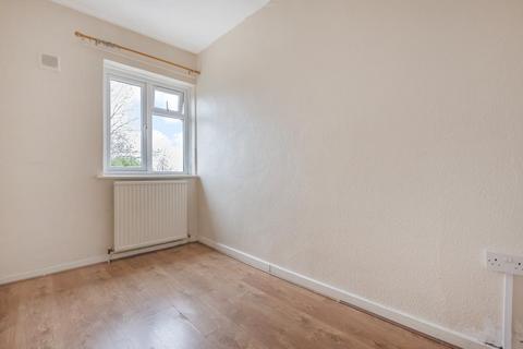 undefined, Surbiton,  Kingston-upon-Thames,  KT6