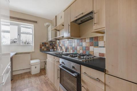 undefined, Surbiton,  Kingston-upon-Thames,  KT6