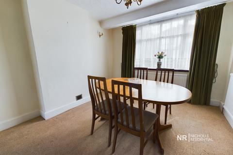 13 Worthfield Close, West Ewell, Epsom, KT19 9RF