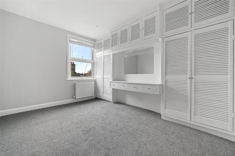 1 bedroom apartment to rent, Uxbridge Road, London, W12