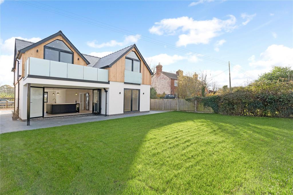Welland, Malvern, Worcestershire 4 bed detached house for sale £675,000