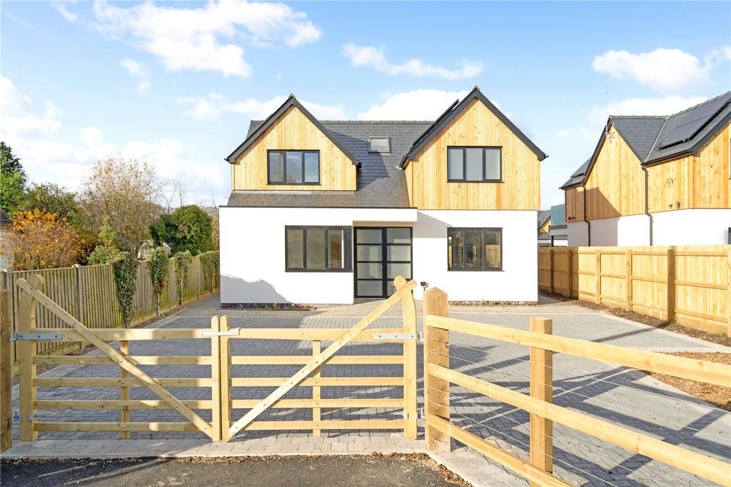 Welland, Malvern, Worcestershire 4 bed detached house for sale £675,000